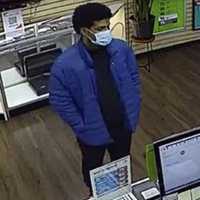 Police Search For Man Accused Of Using Stolen Credit Cards At North Babylon Store
