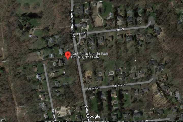 Police ID 32-Year-Old Woman Killed In Dix Hills House Fire