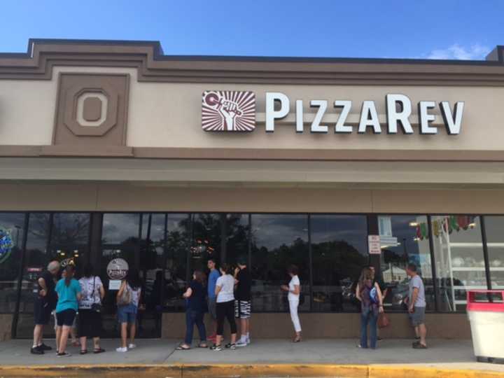 PizzaRev in Nanuet