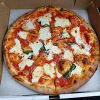 Popular Long Island Pizzeria Serves Up 'Authentic Neapolitan' Pies