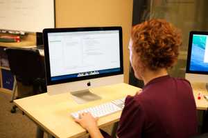 Teaneck Library Teaches Computer Class For Beginners
