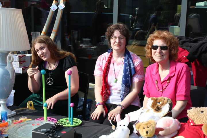 Ridgefield's Prospector Theater Raises Money With Flea Market 