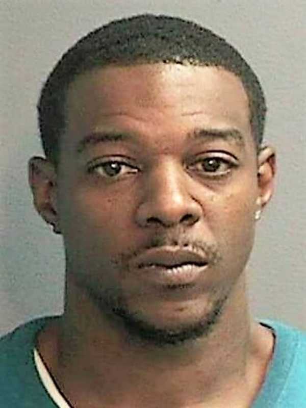 Wayne Police: Officer Sniffs Out Unlicensed Driver With 250 Bags Of Heroin