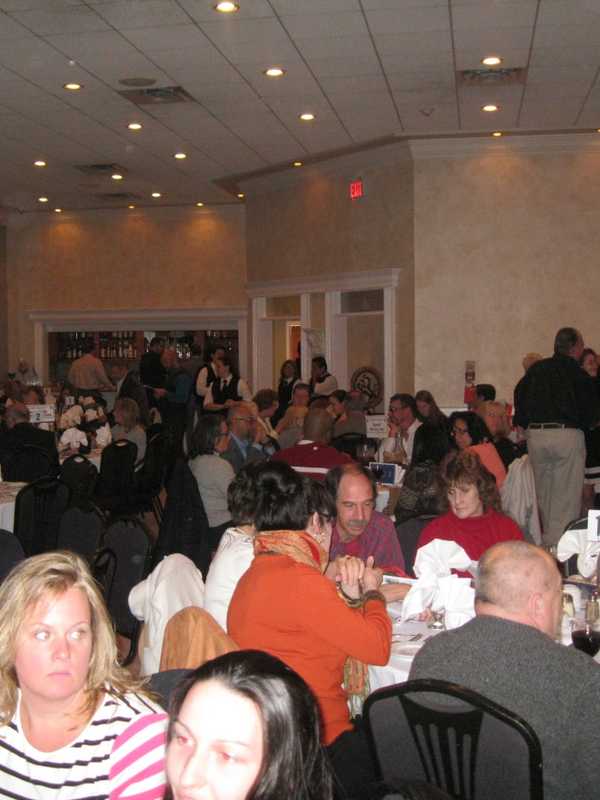 Putnam SPCA Holds Annual Fundraising Dinner In Mahopac