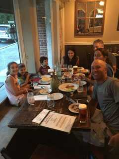 Chappaqua's Quaker Hill Tavern Wins DVlicious Family-Friendly Contest