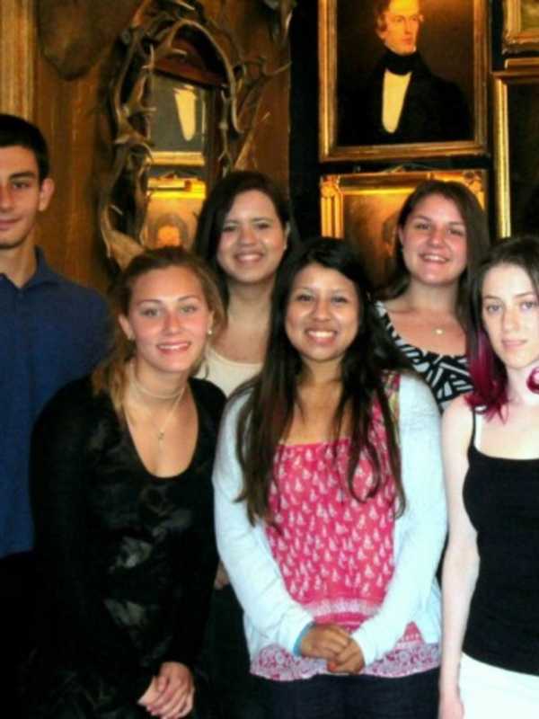 Rhinebeck Community Scholarship Applications Available