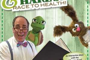 Puppet Theater Performs At Mount Pleasant Library