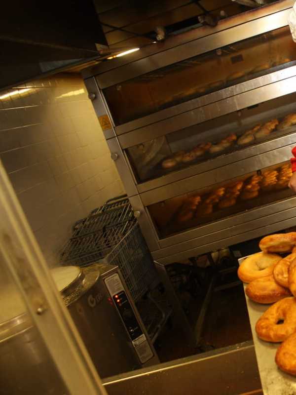 Stew Leonard's Wins DVlicious 'Best Bagels In Fairfield County' Contest