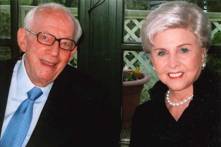 Greenwich's Dr. Raymond Sackler, Maker Of OxyContin, Dies At 97