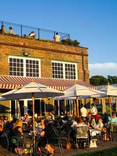 Irvington's Red Hat Competes For DVlicious 'Best Outdoor Dining' Win