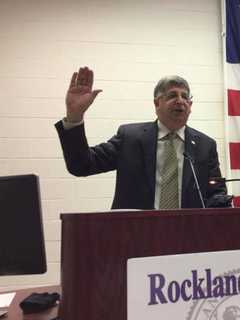 Rockland Welcomes 100 New Citizens At Naturalization Ceremony