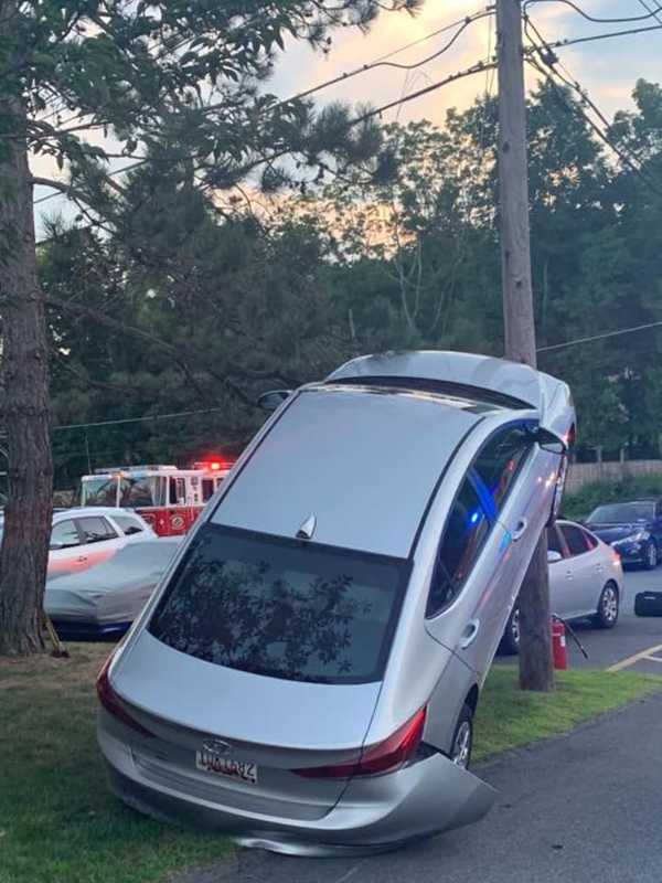 Woman Driving Drunk Crashes Into Utility Pole On Route 202 In Rockland