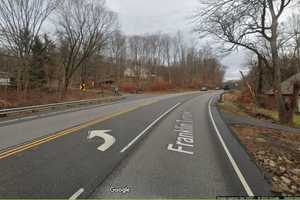 Two Killed In Connecticut Crash