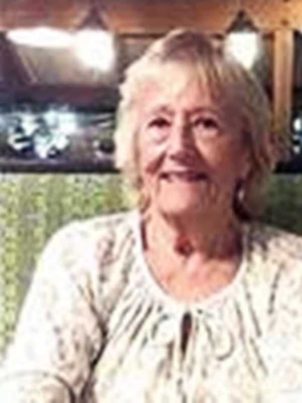 Ruthann (Kohnert) McLearie, 83, Former Park Ridge Resident