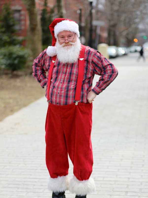 Ho, Ho, Ho, Who Knew? Santa Works From Ridgefield Park