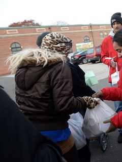 Sacred Heart Community Provides Thanksgiving Food To Bridgeport Families