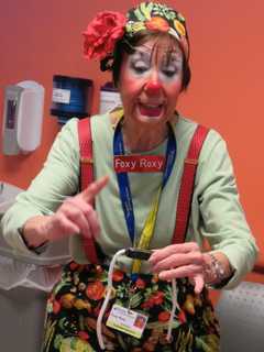 Call Us Clowns Trains Volunteers In Hackensack