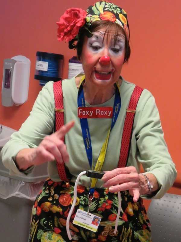 Call Us Clowns Trains Volunteers In Hackensack