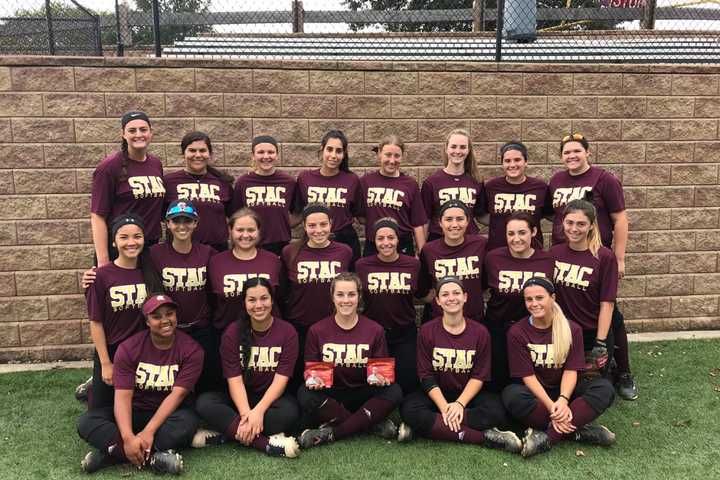 Seven Softball Standouts Sign On With STAC