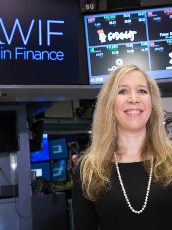 Westport Woman Rings Opening Bell At New York Stock Exchange