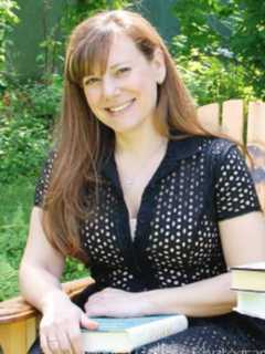 Fairfield Book Club Celebration Features Writer Sally Allen
