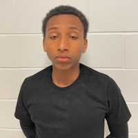 Teen Arrested For Separate Robbery To Be Charged As Adult For Carjacking In Maryland: Police
