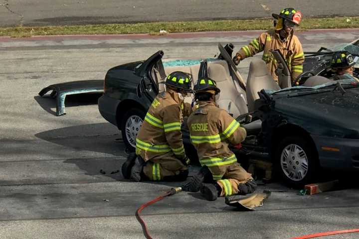 PHOTOS: How Do Those Heroes Free People Trapped In Cars? Ramsey Rescue Shows Youngsters