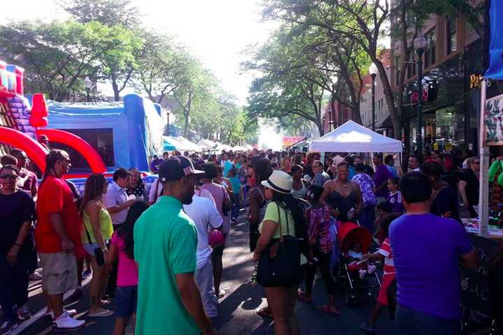 New Rochelle Street Fair And Music Festival Rocks The Block This Weekend