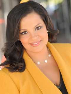 Morning News Anchor Sukanya Krishnan Emcees Greenwich Gala