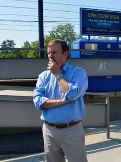 Murphy Asks Senate To Protect Long Island Sound By Banning Microbeads