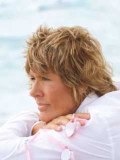 Wilton Library Lands World-Class Swimmer Diana Nyad On Day Of Book Release