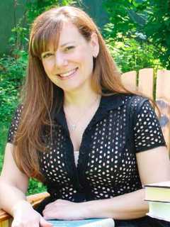 Westport Author Sally Allen Launching Debut Book At Barnes & Noble