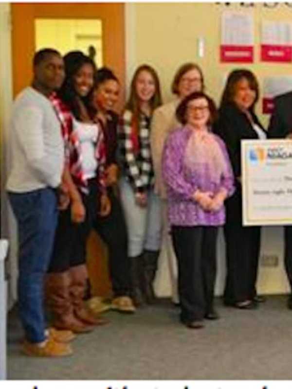 First Niagara Contributes $215K To 40 Organizations In Fairfield County