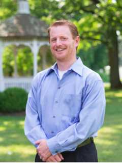 Ex-Teacher Dan McNeill Seeks Spot On Weston Board Of Education
