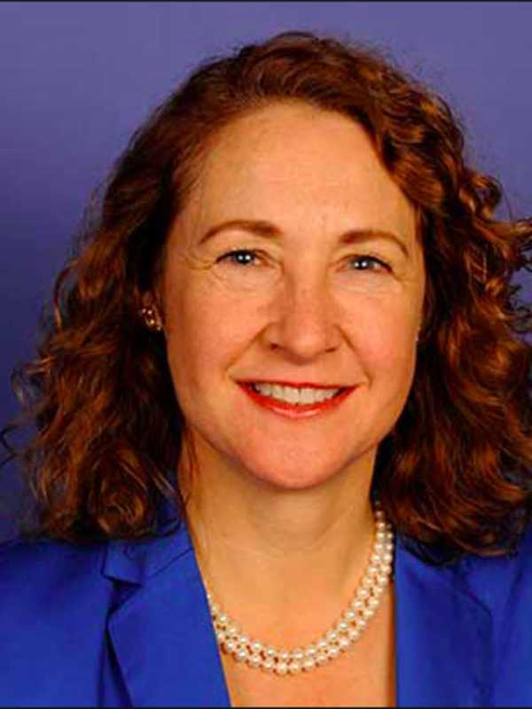 Congresswoman Esty Recognized As Defender Of Children