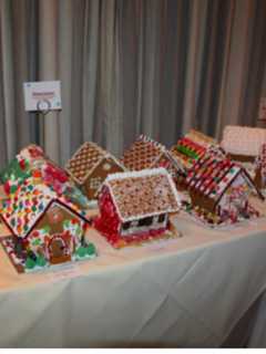 Greenwich Hosts Gingerbread House Fundraiser For The Center