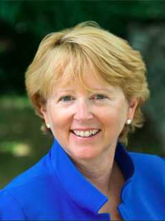 Wilton First Selectman Candidate Lynne Vanderslice Gains Key Endorsement
