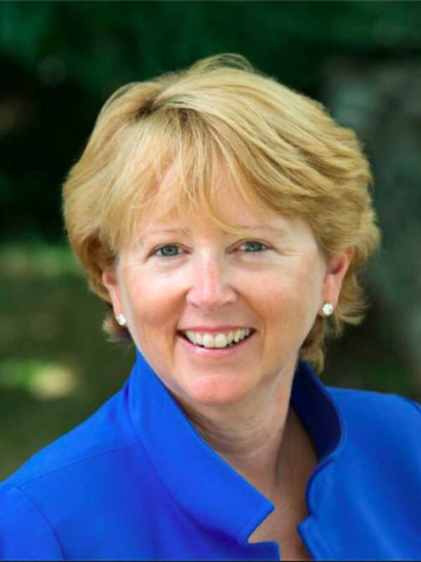 Wilton First Selectman Candidate Lynne Vanderslice Gains Key Endorsement