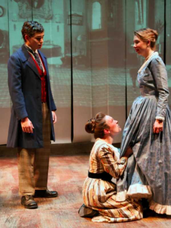 New Canaan High School Students Complete Run On 'Orphan Train'