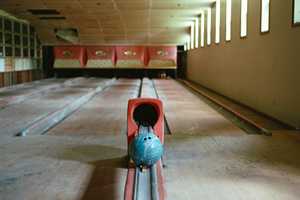 Take A Step Back In Time With Borscht Belt Photography Series