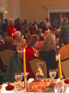 First Presbyterian Church Serves Up Thanksgiving Meal To Greenwich Seniors