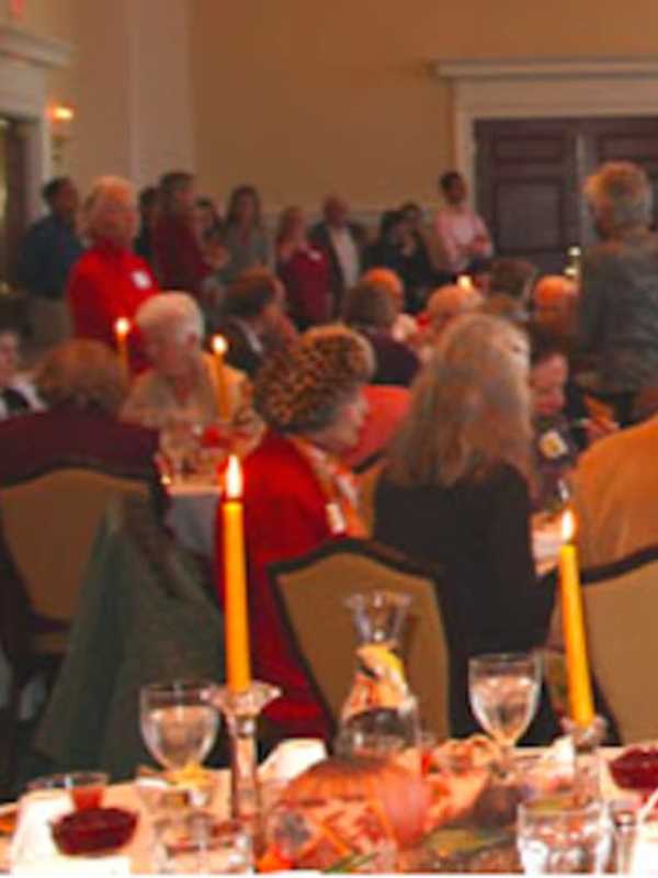 First Presbyterian Church Serves Up Thanksgiving Meal To Greenwich Seniors