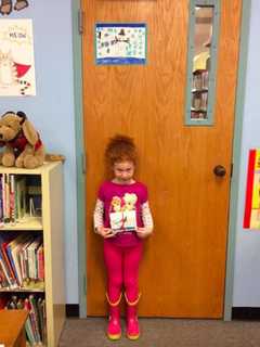 Girl Creates Winter Holiday Cards For La Grange Library's Program