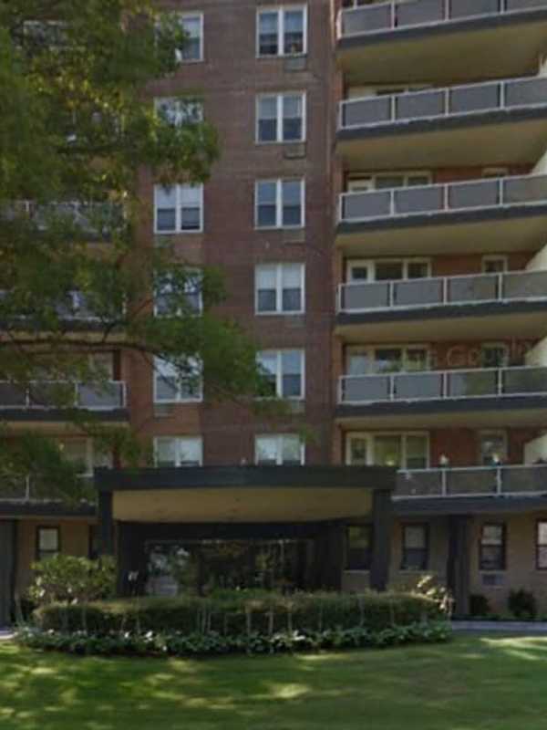 Man ID'd After Fatal Fall From Westchester Building