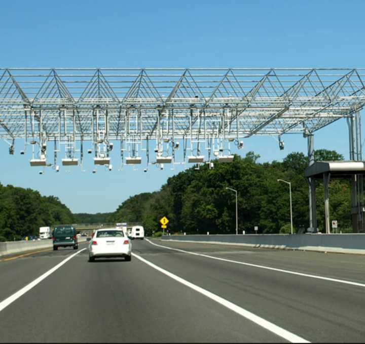 Cashless tolling