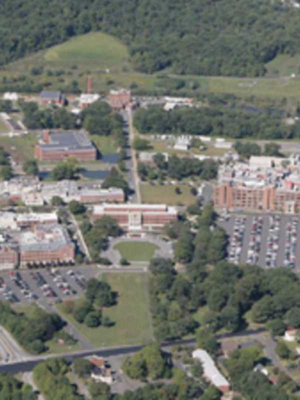 Pfizer To Sell Large Amount Of Pearl River Property