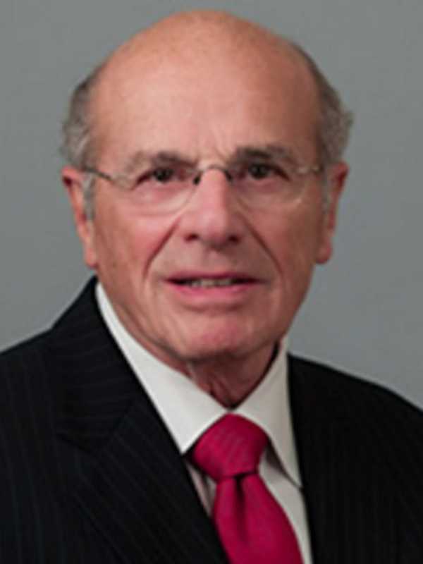 Westchester Landmark Muscoot Farm Will Be Named After Al DelBello