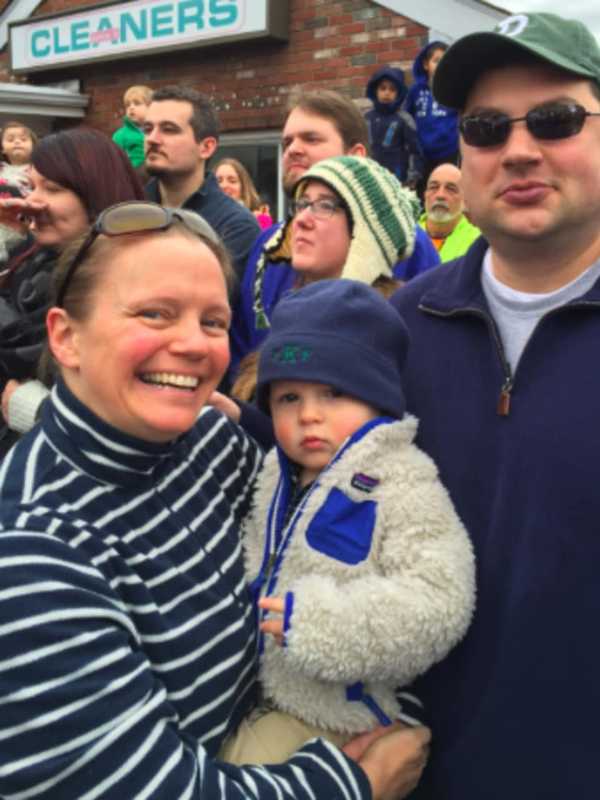 Fans Big And Small From Across Fairfield County Cheer For Balloon Parade