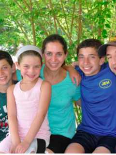Somers Teen Closes In On $10K To Raise Awareness About Arthritis