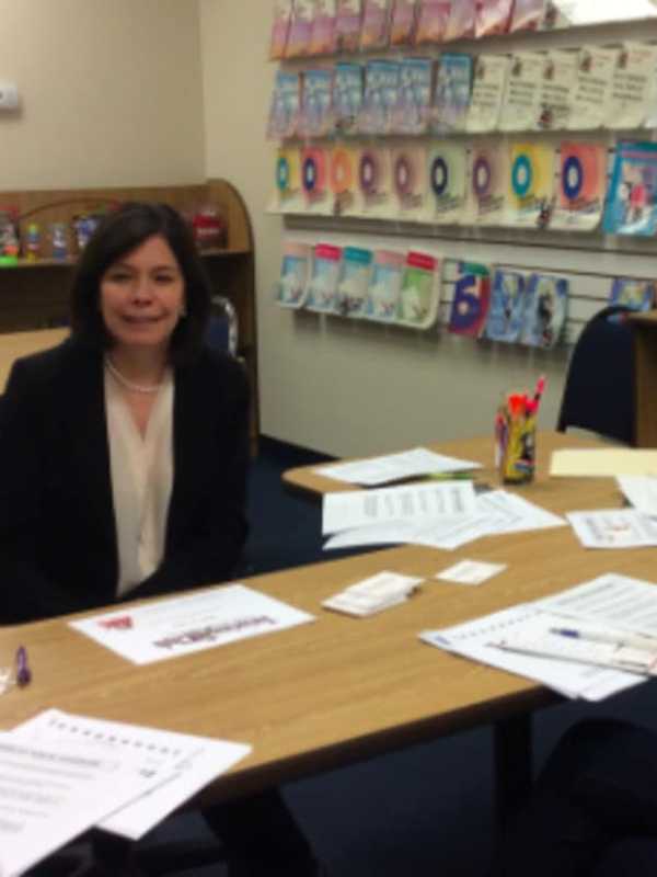 Stamford's Tutoring Club Offers Students Ways To Stress Less About Exams